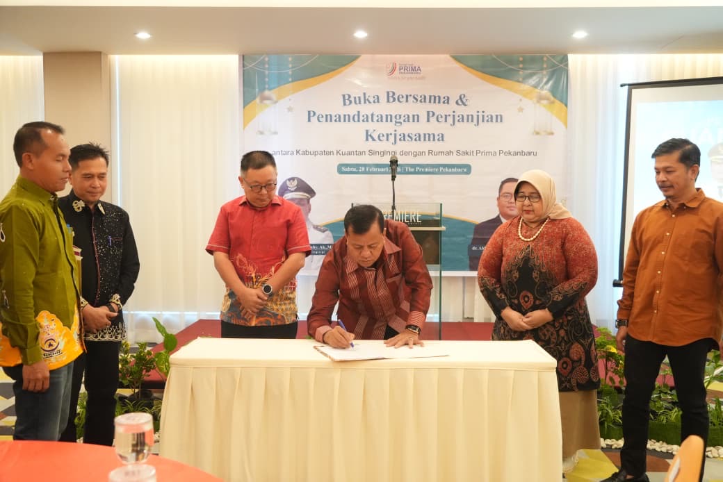 Gaspol UHC, Bupati Suhardiman Teken MoU Dengan RS Prima Pekanbaru, Pasien Rujukan Kuansing Makin Terjamin