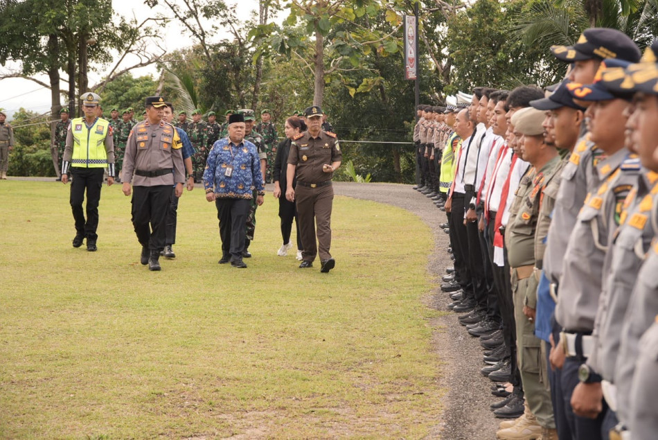 Pastikan Kelancaran Dan Keamanan Nataru, Polres Kuansing Gelar Apel Operasi Lilin