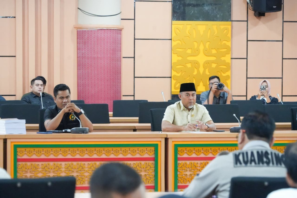 DPRD Riau Pasang Badan, Jalan Teluk Kuantan-Cerenti Jadi Harga Mati Untuk Dipercepat