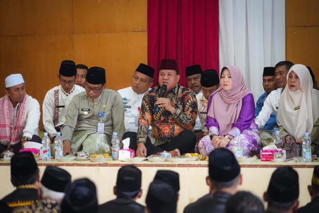 Syukuran Sambut Ramadhan di Logas Tanah Darat, Bupati Ajak Masyarakat Perkuat Persatuan dan Gotong Royong
