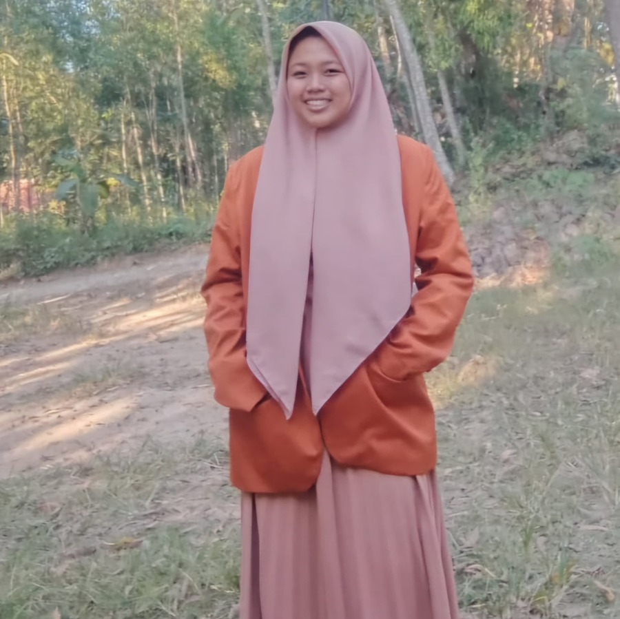 Tasawuf  adalah sebuah perjalanan spiritual untuk mendekatkan diri kepada Allah.