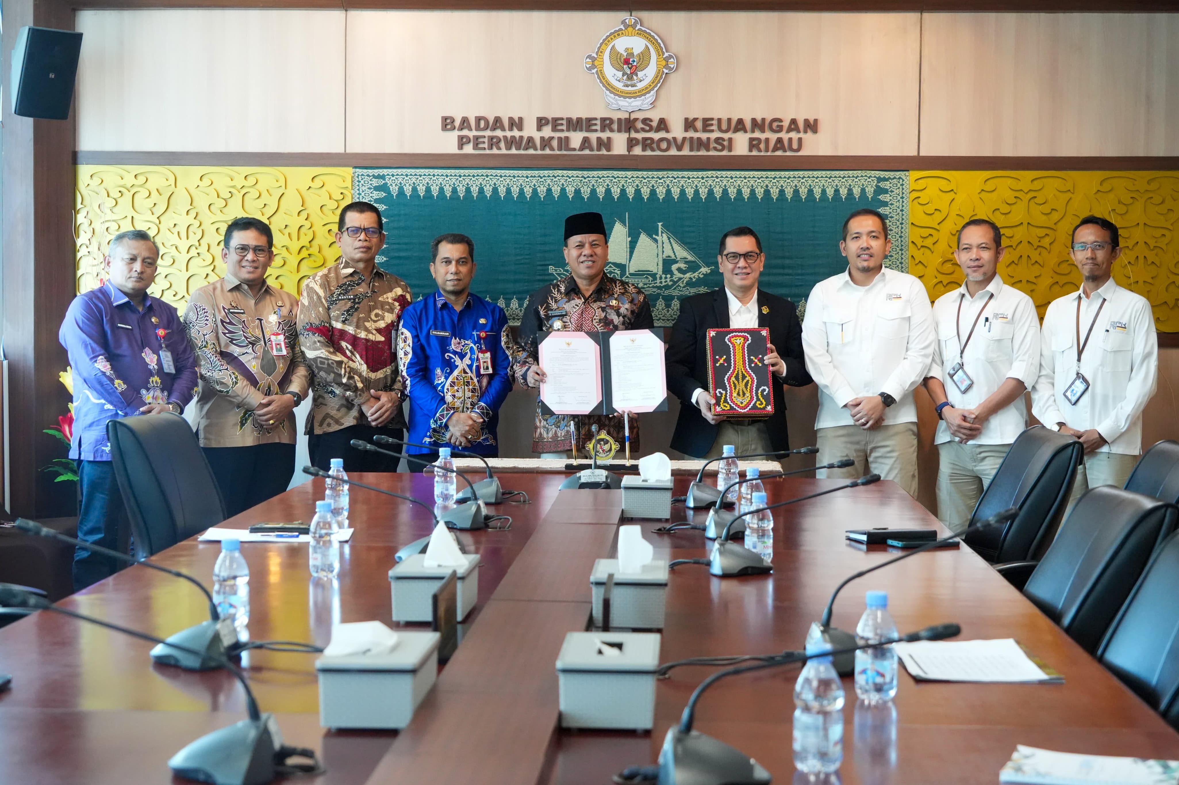 Serahkan LKPD 2026 ke BPK, Bupati Suhardiman Tegaskan Komitmen Transparansi Keuangan Daerah