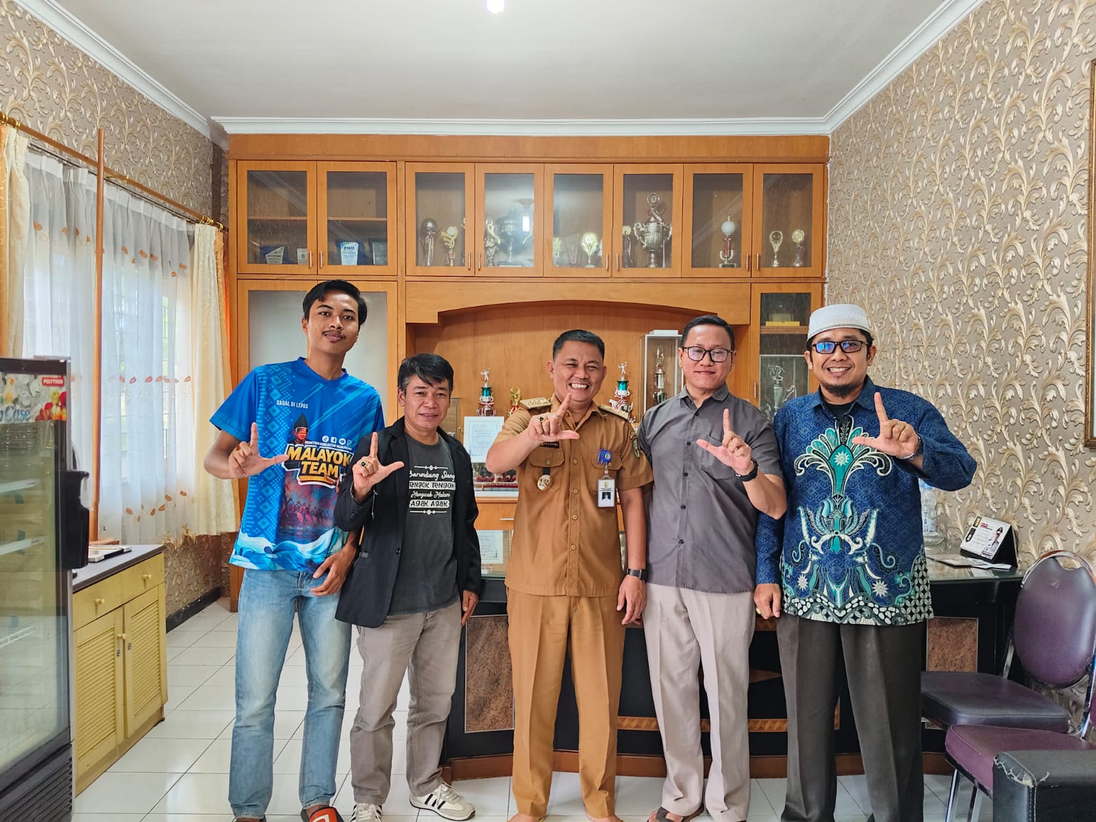 Siapkan Generasi Melek Media, FOLIKU Gandeng Pemerintah Kuantan Tengah Gelar Pelatihan Jurnalistik Dan Konten Kreator untuk Pelajar